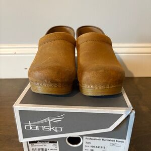 Dansko’s